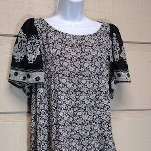 LUCKY Babydoll Pullover Top L